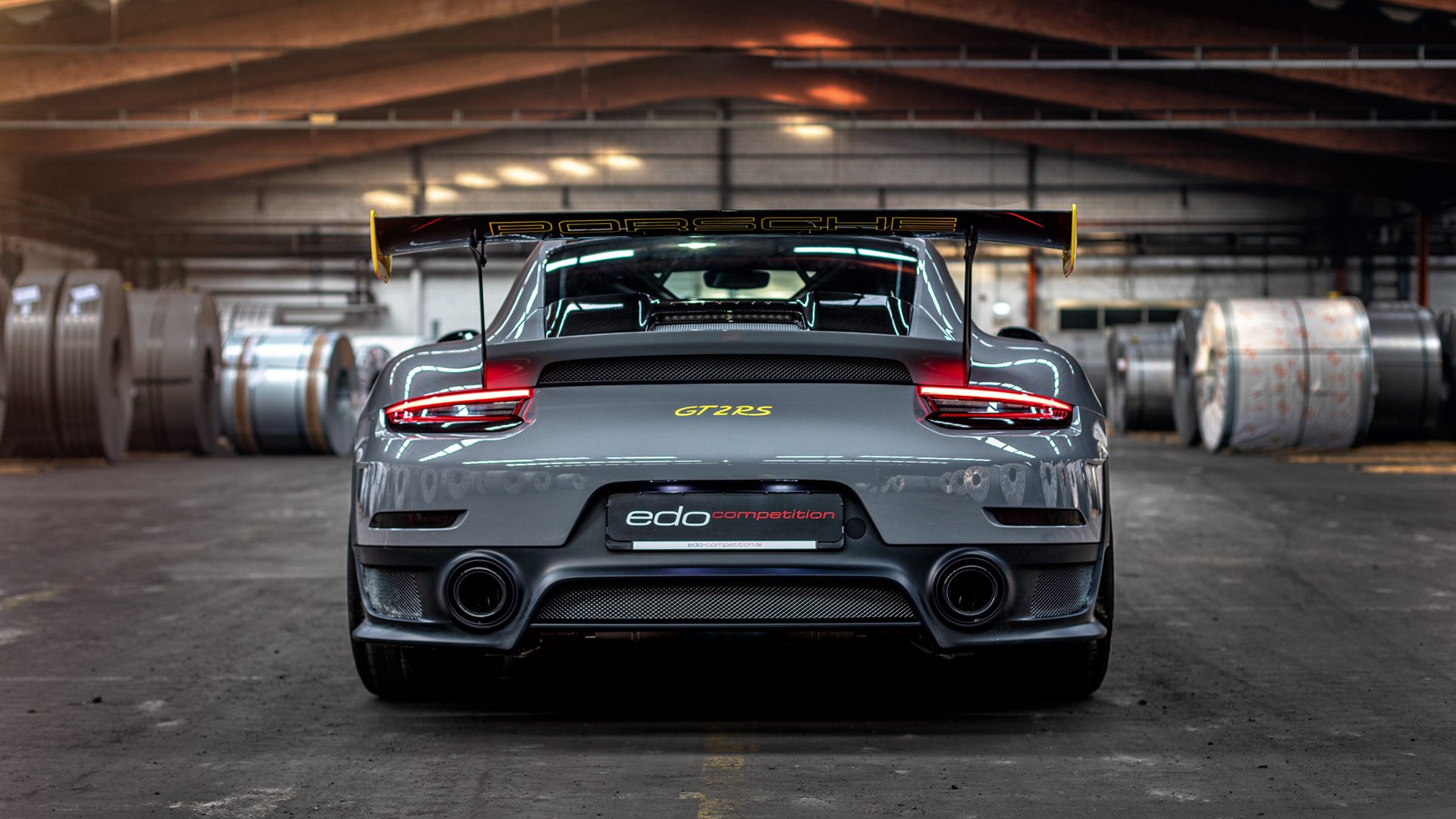 AYX体育-德甲球队集成AI视频分析系统定位中后场传接失误规律，德甲互相传球