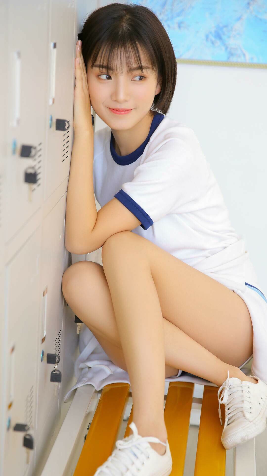 “高新区全民健身馆短柄墙球赛:游戏规则已改变,选手们用脑力征服赛场”