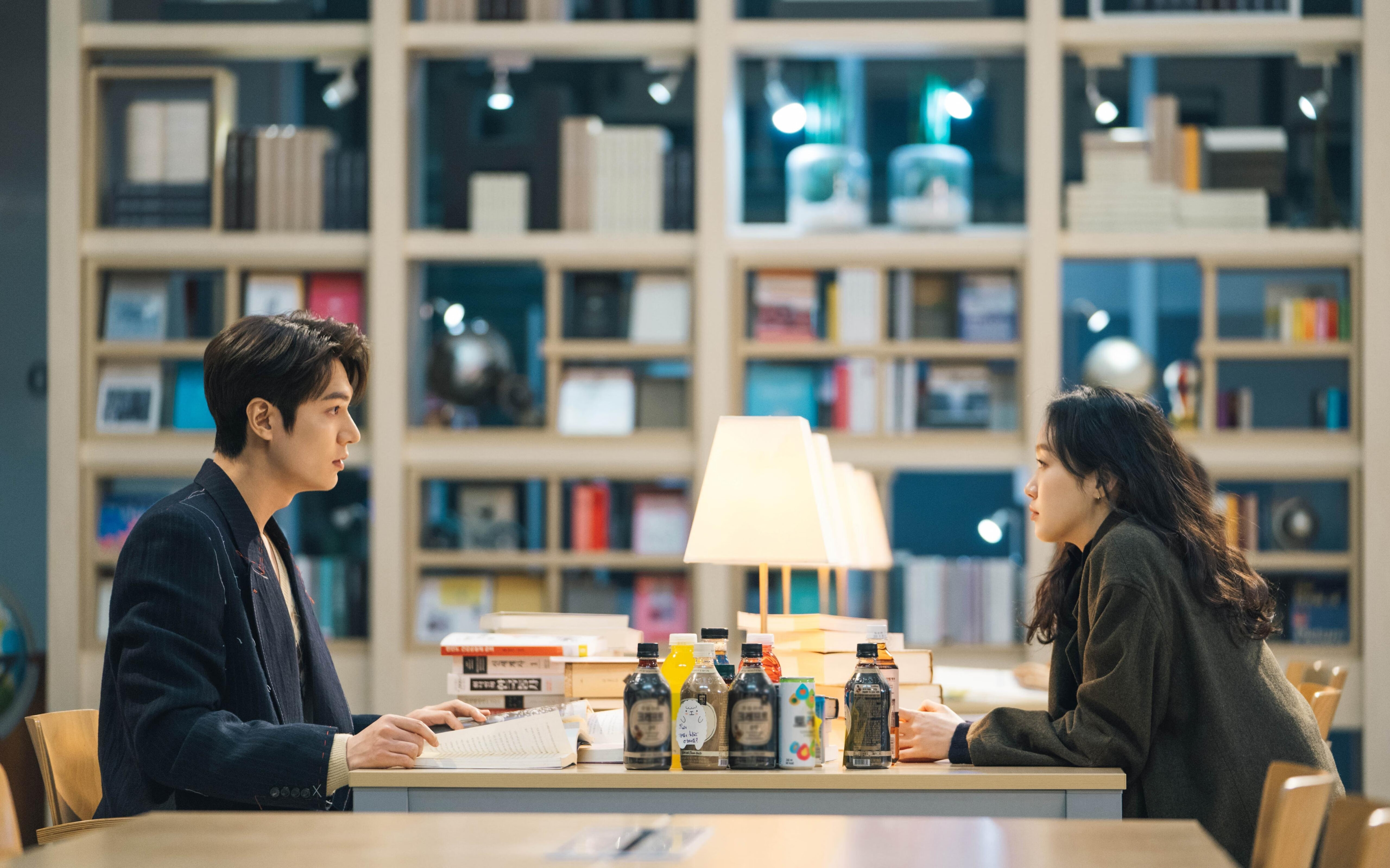 五大联赛是否通过边路低位传中增加远点进攻比重,五大联赛强弱