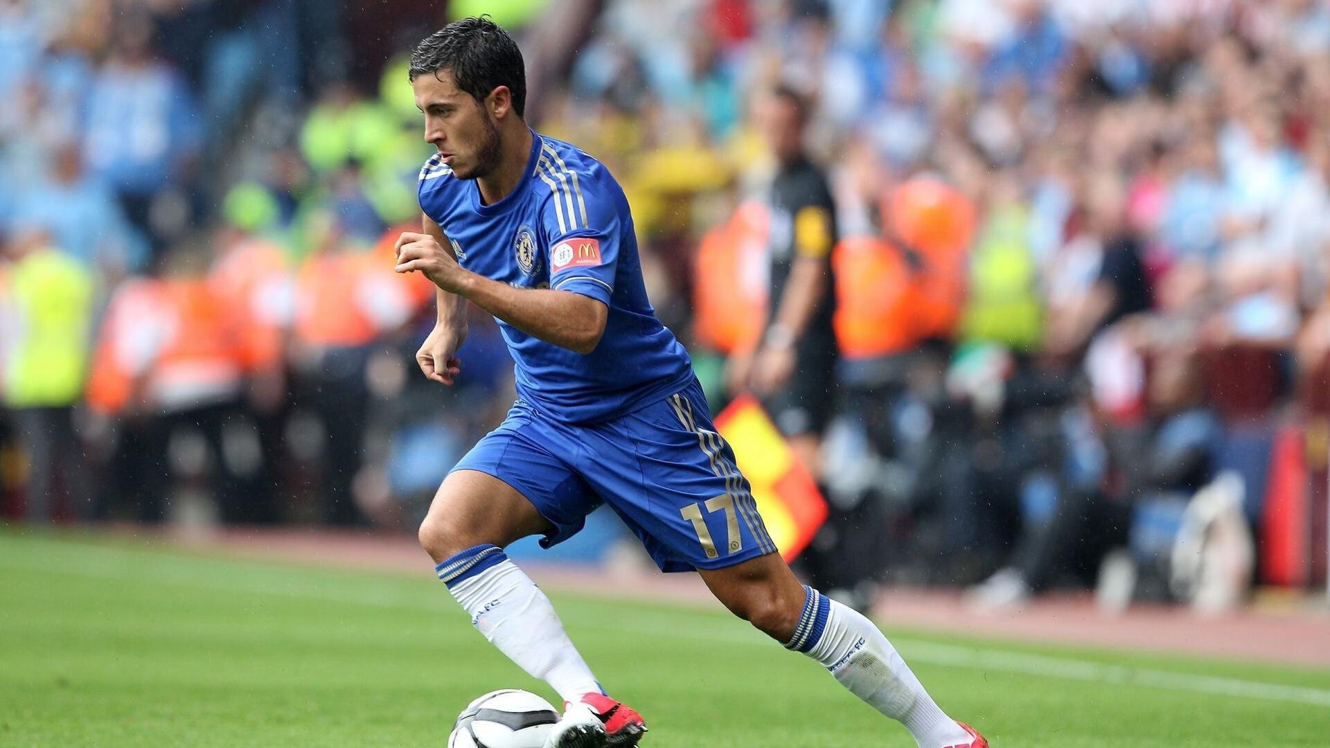 《虚拟现实电竞体验:沉浸式观赛开启新纪元》,沉浸式虚拟仿真场景